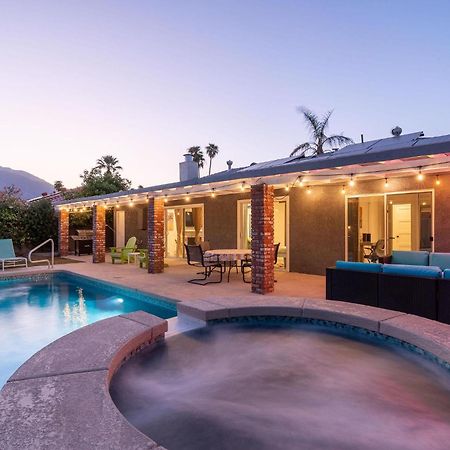 Sunny Days Ahead - Your Private Palm Springs Getaway Villa Exterior foto